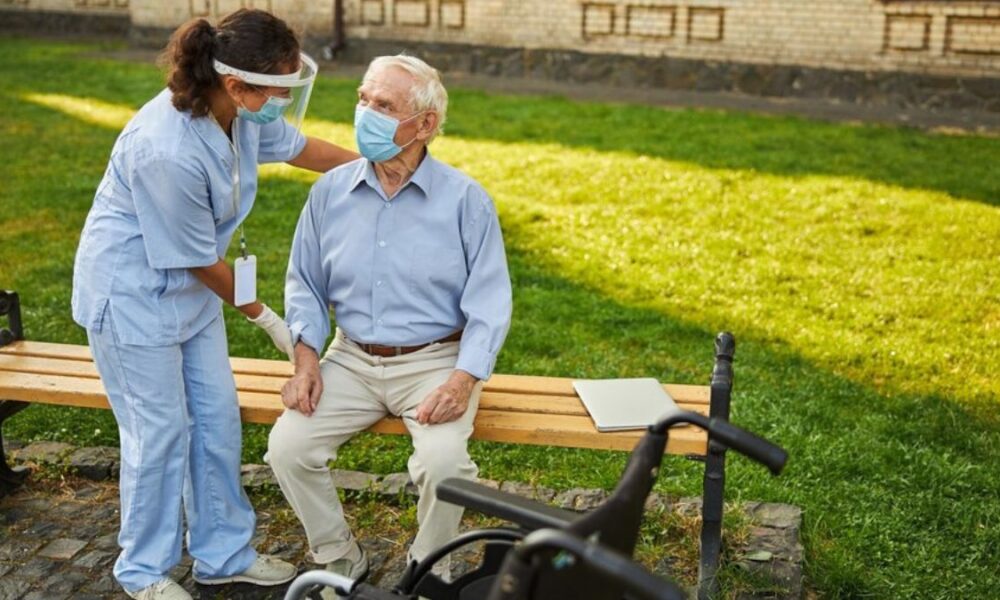 How Assisted Living Can Help Seniors Stay Active and Engaged