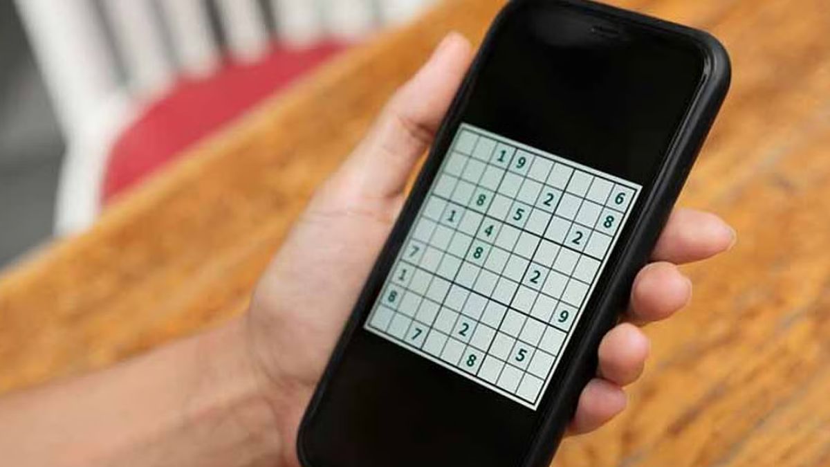 home monitors nyt crossword