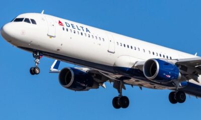 delta flight dl275 diverted lax