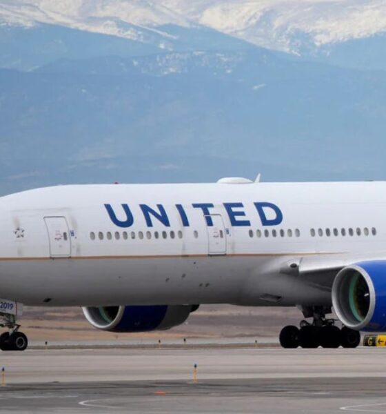 united airlines flight ua770 emergency diversion